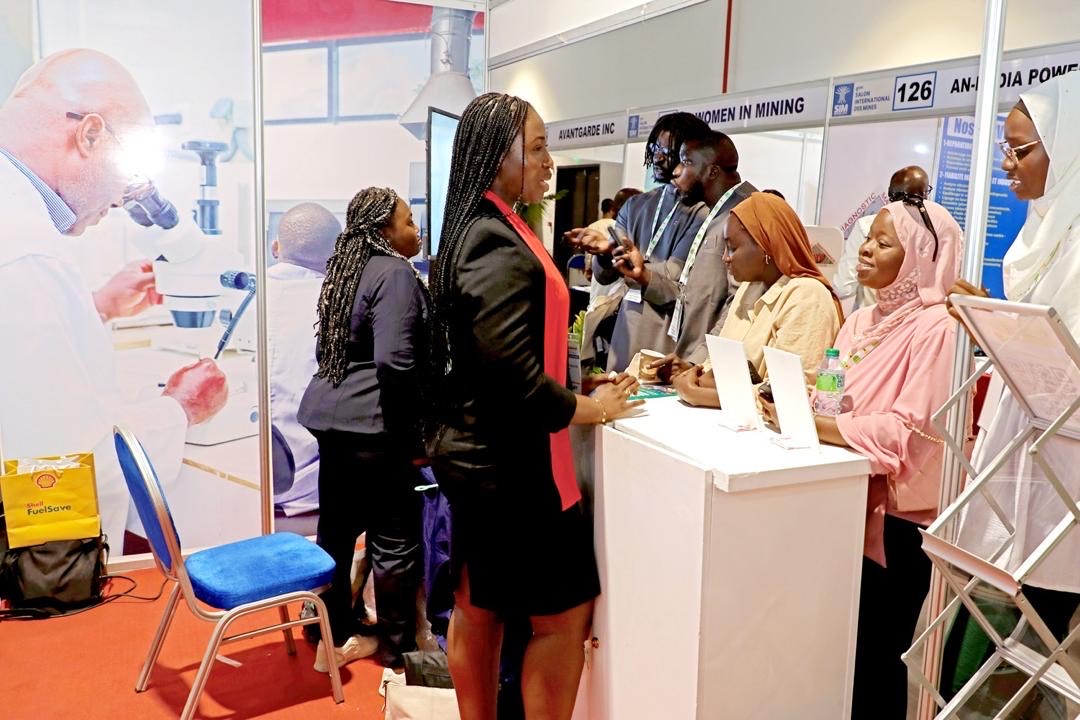 6a69cd66-b543-4acd-ae31-6e222824f983