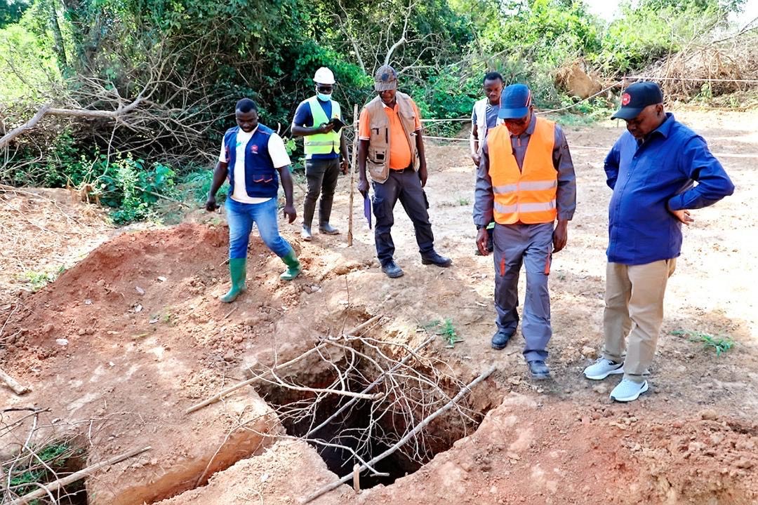 df54dfed-5c9a-4e3f-90a1-9f22f5877ee1