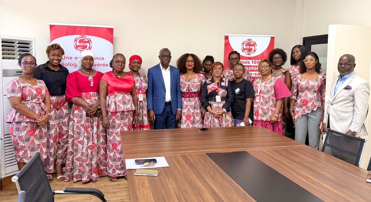 ec2503f1-0598-455c-b862-5857411a5ad0