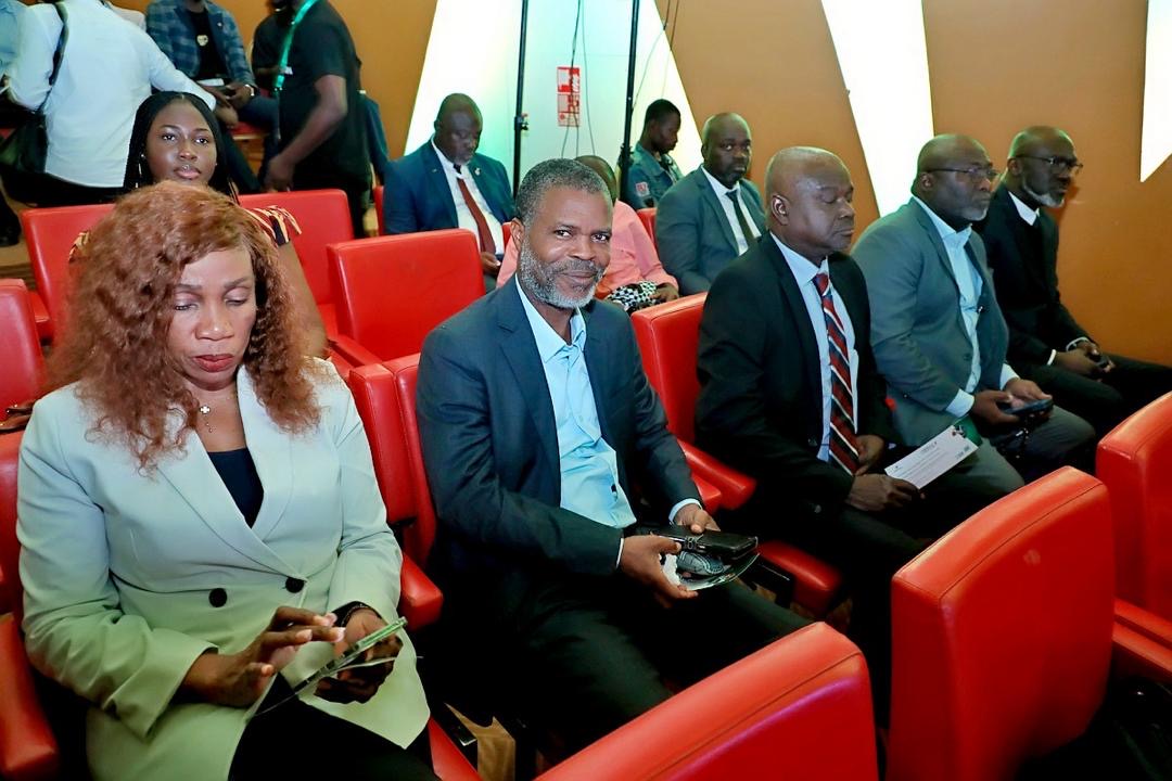 091590c0-0010-445a-9e93-a53416e409fa