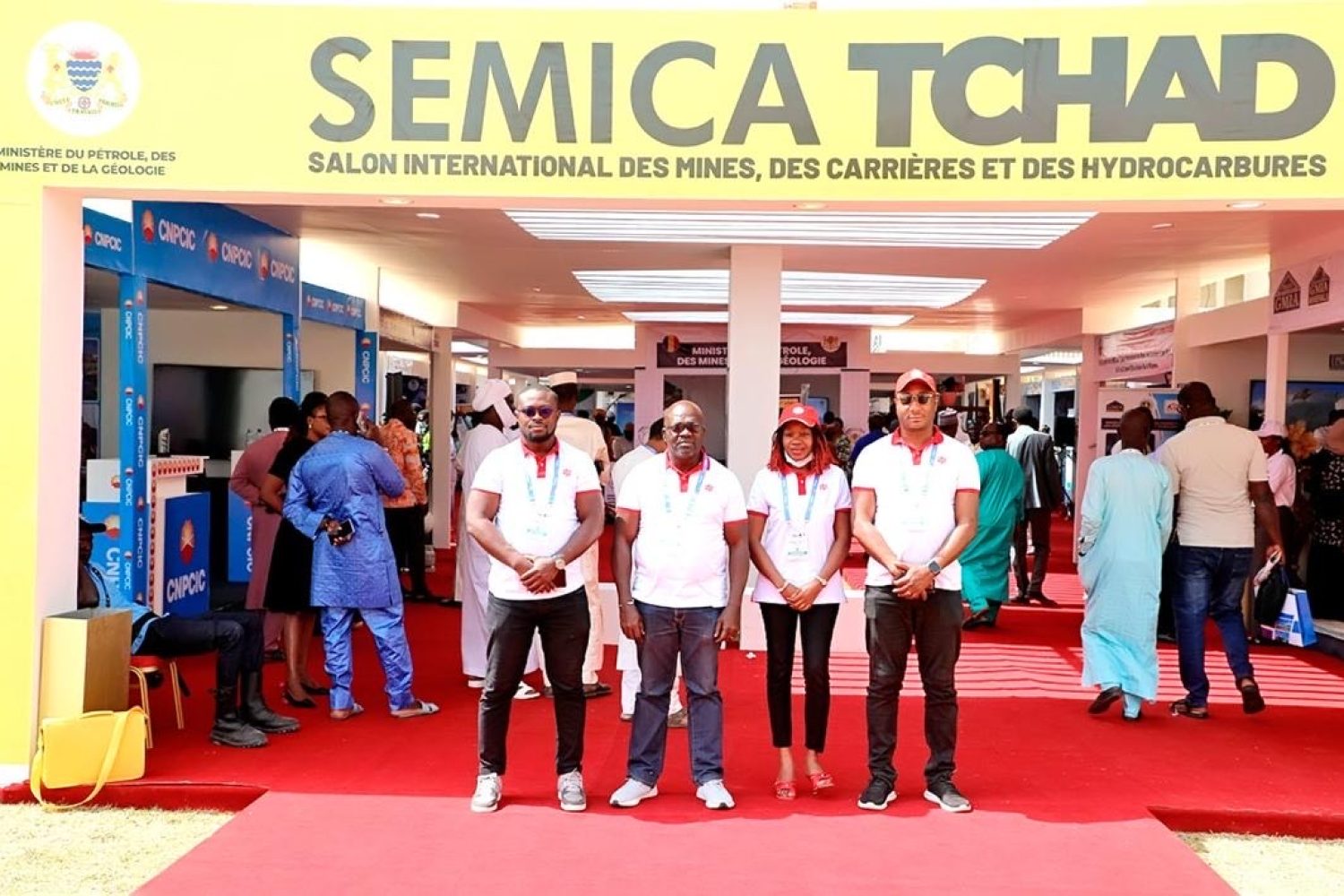 82ed11aa-0b9a-4f51-bfe7-efc1c2b26624